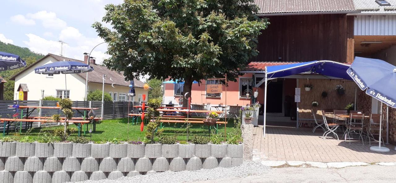 Schoene Ferienwohnung Mit Grosser Terrasse. Schmidmuhlen エクステリア 写真